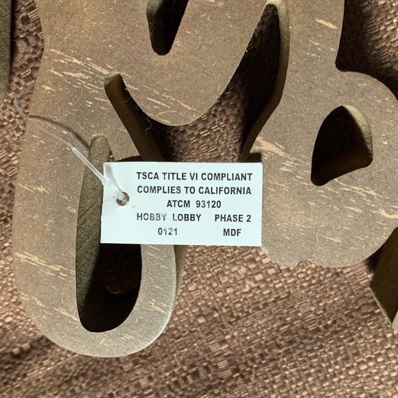 xxSOLDxx Distressed “Farmhouse” Wood Decor Wall Sign - Picture 7 of 7